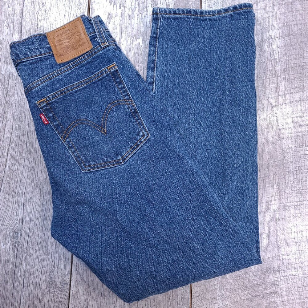 Levis Jeans Womens 28 Premium Wedgie Straight Leg Blue Denim High Rise Pants